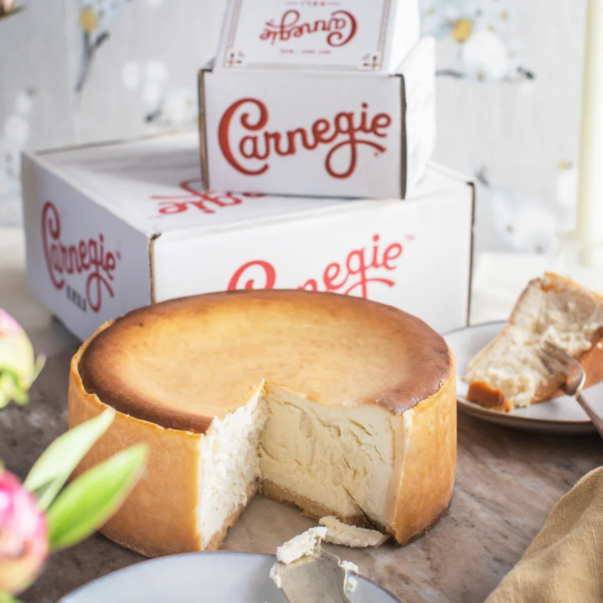  ニューヨーク限定Crember Cheesecake Caramel Pretzel Cheesecake – THE NEW YORK CHEESECAKE COMPANY