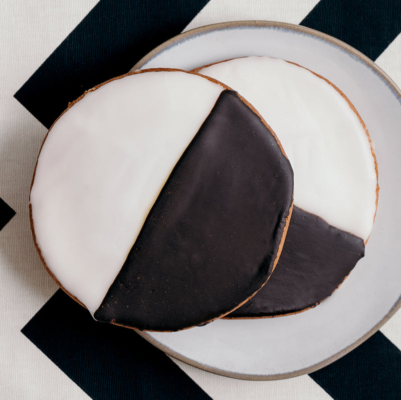 lilies black and white cookies Carnegie Deli: Black and White Cookies – Carnegie Deli